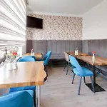 Terrace Escape In